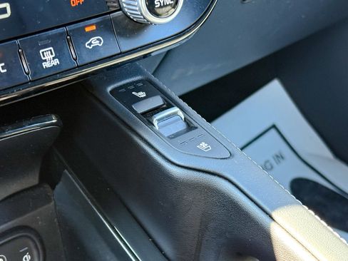 Certified 2025 Kia Telluride SX Prestige X-Line image 27