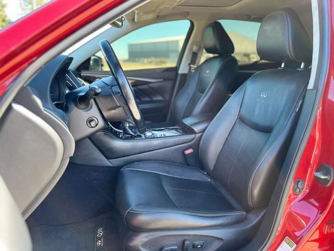 Used 2014 INFINITI Q50 Premium w/ Deluxe Touring Package RWD image 10