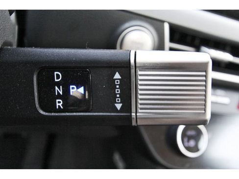 Used 2025 Hyundai Sonata SEL FWD image 14