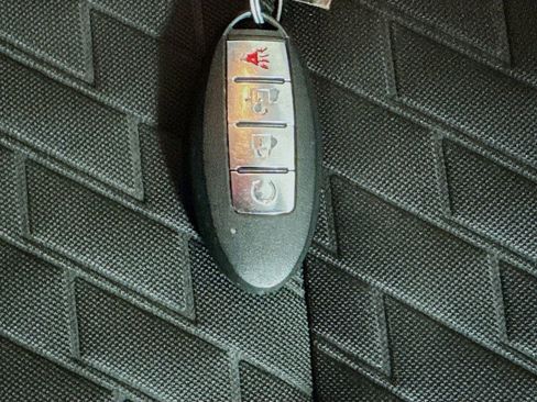 Used 2021 Nissan Kicks SV FWD image 34