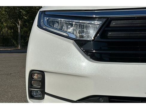 Used 2024 Honda Odyssey EX-L image 18