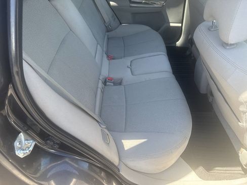 Used 2011 Subaru Forester 2.5X Premium AWD/4WD image 6