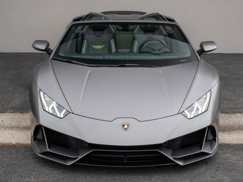 Used 2020 Lamborghini Huracan EVO AWD/4WD image 4