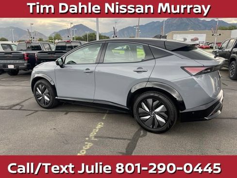 Used 2024 Nissan Ariya AWD image 8