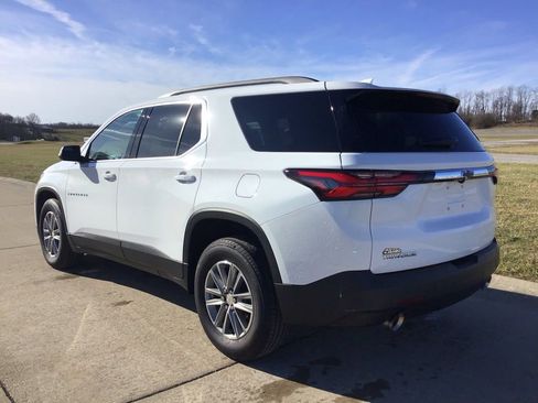 Used 2023 Chevrolet Traverse LT image 4