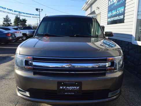Used 2013 Ford Flex SEL image 8