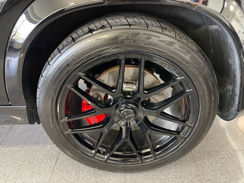 Used 2024 Mercedes-Benz GLE 63 AMG S image 24