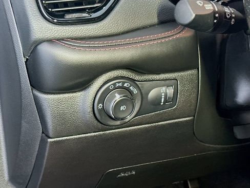 Certified 2021 Dodge Durango R/T AWD/4WD image 10