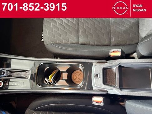 Certified 2023 Nissan Kicks SV image 20