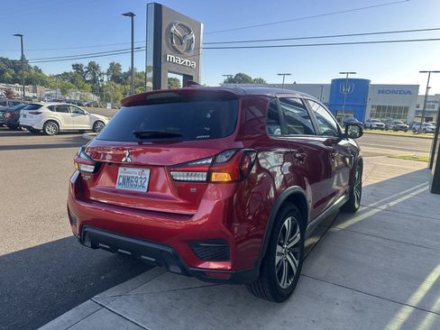Used 2020 Mitsubishi Outlander Sport SE AWD/4WD image 14