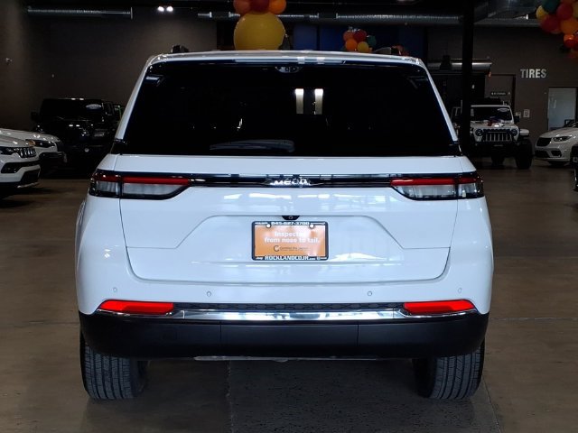 Used 2023 Jeep Grand Cherokee 4WD 4xe w/ Luxury Tech Group II image 7