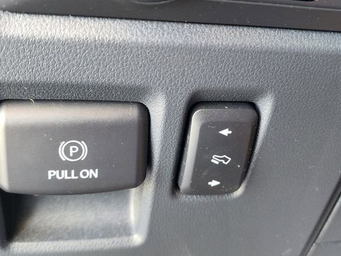 Used 2022 Ford F150 Platinum w/ Equipment Group 701A High AWD/4WD image 27
