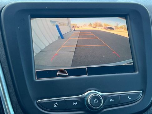 Used 2024 Chevrolet Equinox LT AWD/4WD image 16