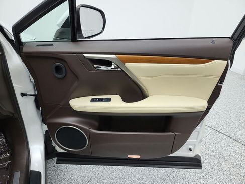 Used 2019 Lexus RX 350 FWD w/ Navigation Package image 21