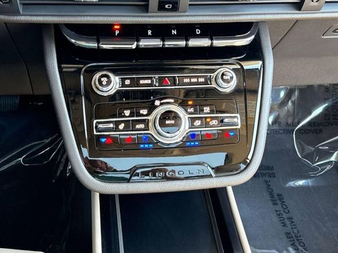 Certified 2022 Lincoln Corsair Reserve w/ Equipment Group 201A AWD/4WD image 23