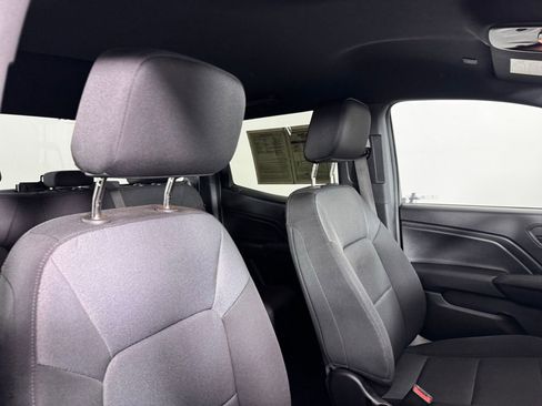 Used 2024 Chevrolet Colorado W/T RWD image 30