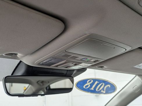 Used 2018 Honda Accord Touring image 36