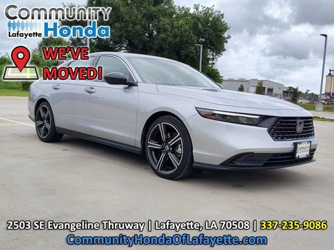 Used 2025 Honda Accord Sport image 11