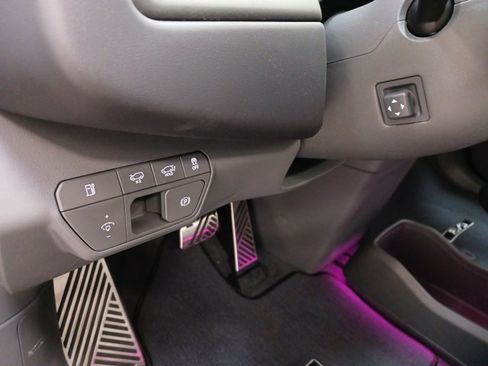 New 2026 Kia EV9 GT-Line AWD/4WD image 31