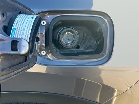 Used 2020 Honda CR-V EX-L image 32