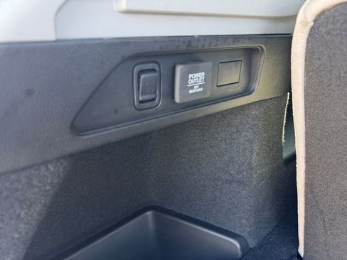 Used 2022 Acura MDX SH-AWD w/ Technology Package image 39