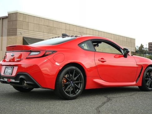 Used 2025 Subaru BRZ tS image 4