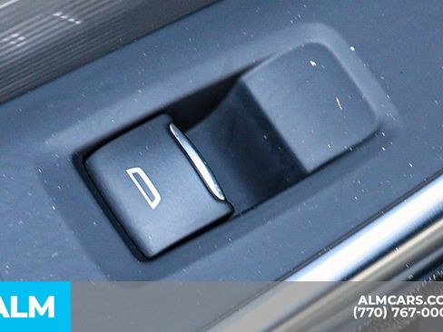Used 2025 Cadillac XT4 Premium Luxury FWD image 54