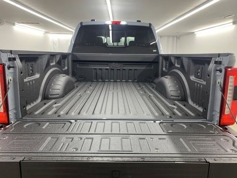New 2025 Ford F250 Lariat w/ Lariat Ultimate Package image 12