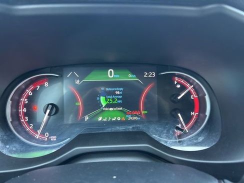 Used 2024 Toyota RAV4 XLE Premium FWD image 14