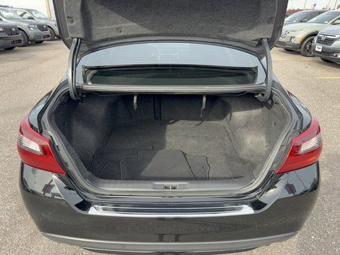 Used 2017 Nissan Altima 2.5 SR w/ Midnight Edition Package image 7