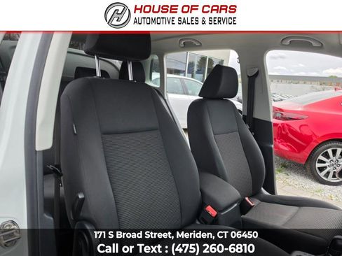 Used 2015 Volkswagen Tiguan S AWD/4WD image 44