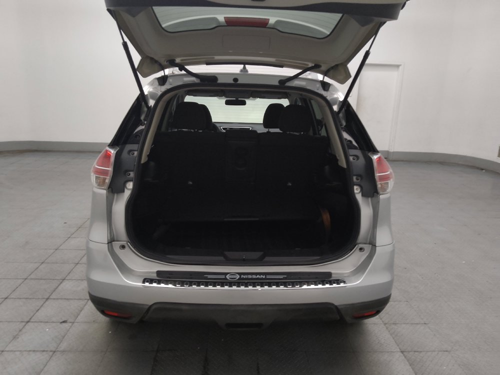 Used 2016 Nissan Rogue S w/ Appearance Package FWD image 29