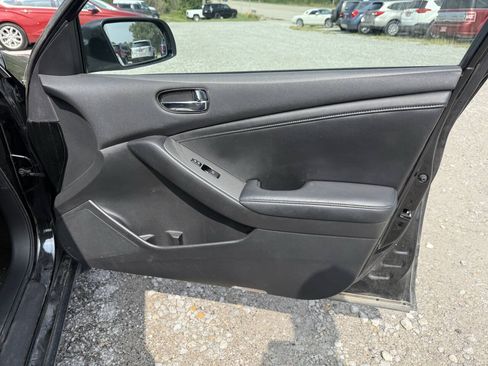 Used 2011 Nissan Altima 3.5 SR w/ 3.5SR Premium Pkg FWD image 13