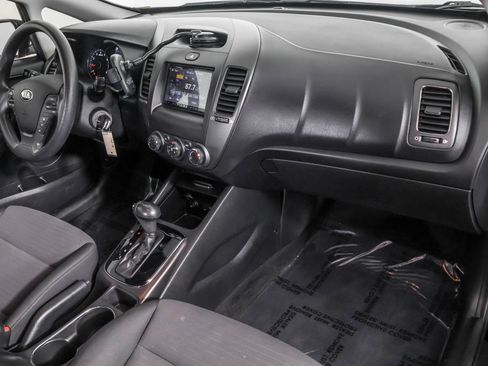 Used 2017 Kia Forte LX w/ LX Popular Package image 42