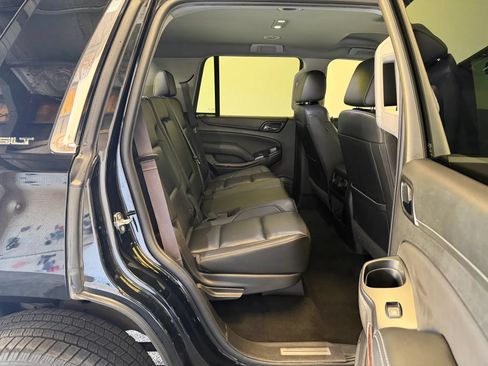 Used 2017 GMC Yukon SLT AWD/4WD image 33
