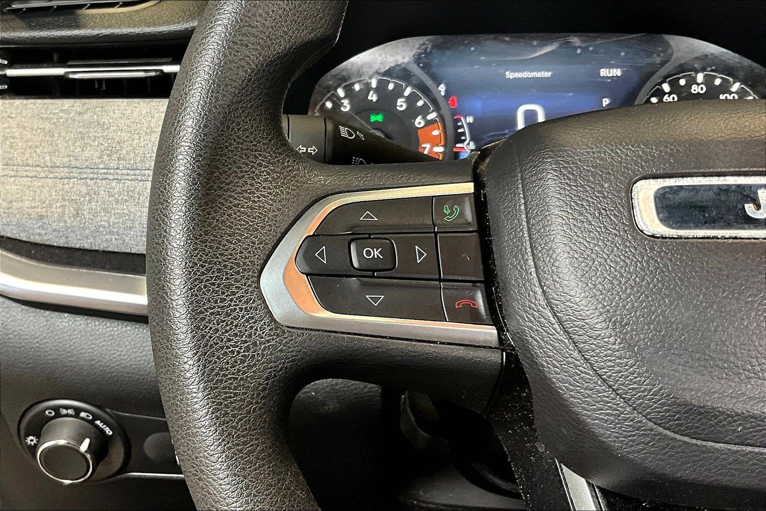 Used 2024 Jeep Compass Sport AWD/4WD image 12
