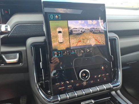 New 2026 GMC Yukon AT4 Ultimate AWD/4WD image 22