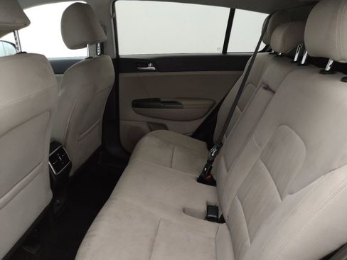 Used 2021 Kia Sportage LX AWD/4WD image 18
