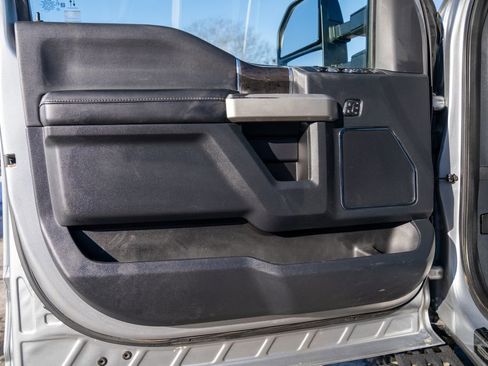 Used 2022 Ford F350 Lariat w/ Tremor Off-Road Package image 18