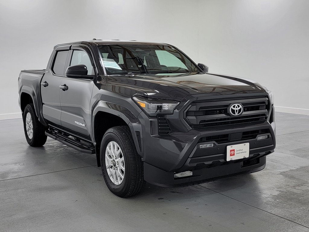 Certified 2024 Toyota Tacoma SR5 AWD/4WD image 2