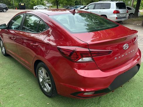 Used 2019 Hyundai Elantra Value Edition FWD image 5
