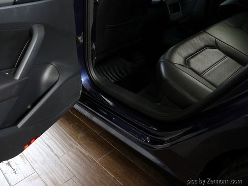 Used 2015 Volkswagen Passat 1.8T Limited Edition image 27