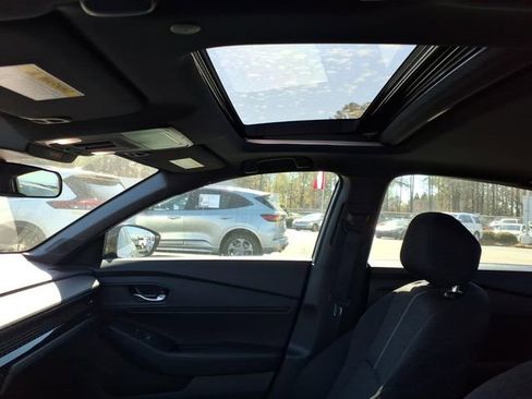 Used 2023 Honda Accord Sport image 15