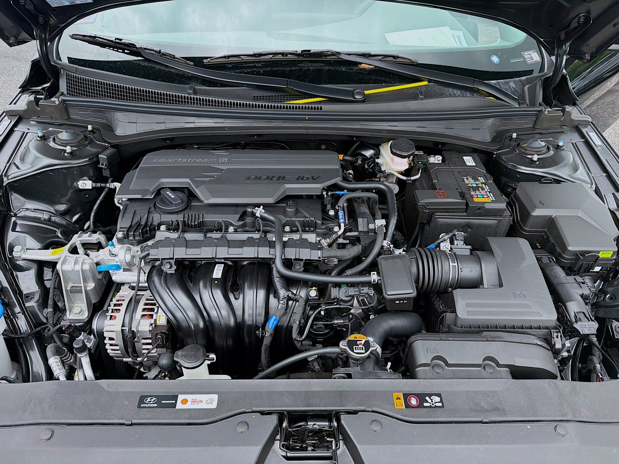 New 2026 Hyundai Elantra Sport FWD image 23