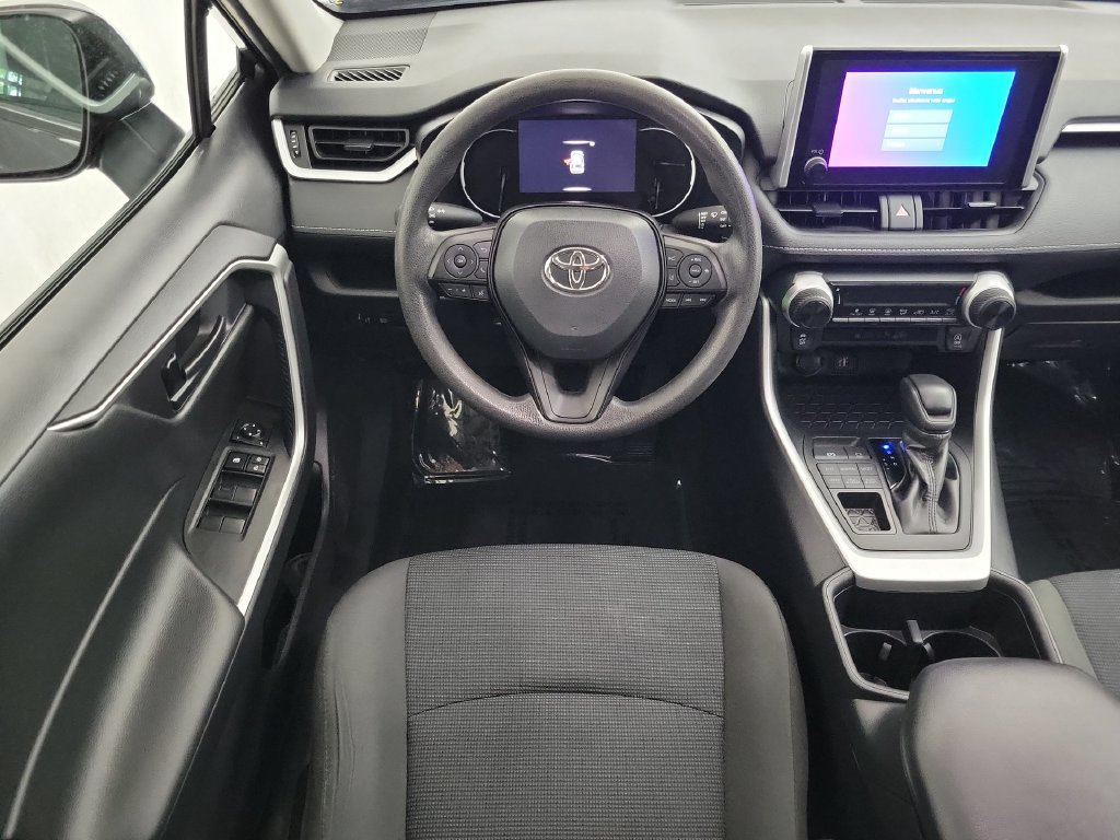 Used 2024 Toyota RAV4 LE AWD/4WD image 12