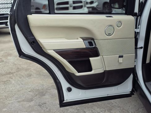 Used 2017 Land Rover Range Rover Long Wheelbase Supercharged image 25