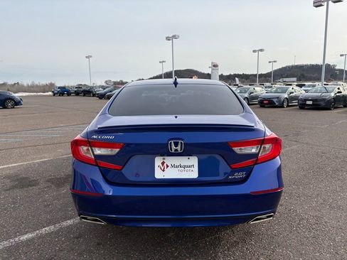 Used 2019 Honda Accord Sport image 3