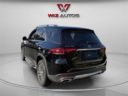 Used 2021 Mercedes-Benz GLE 450 4MATIC image 7