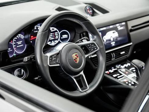 Certified 2021 Porsche Cayenne S AWD/4WD image 7