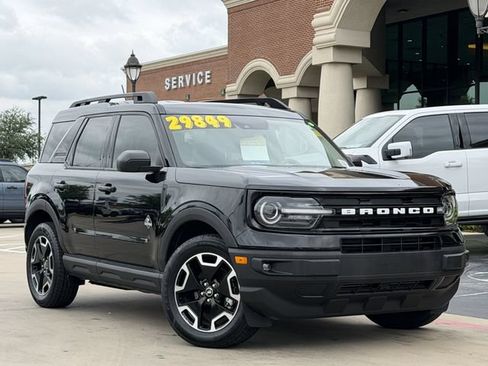 Used 2023 Ford Bronco Sport Outer Banks AWD/4WD image 1